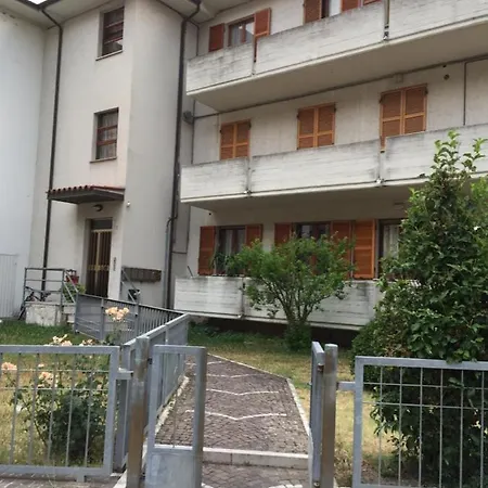 Appartamento Leopardi Con 2 Camere Da Letto Apartment